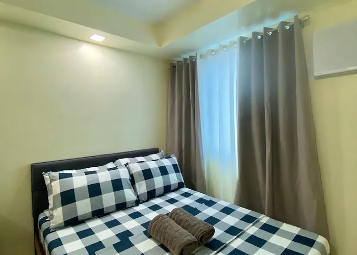Rhinz Brylle Staycation #10 Apartamento *